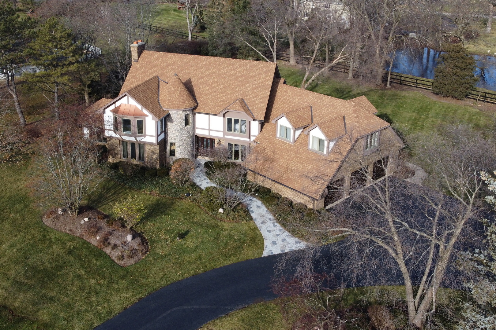 5660 River Park Drive