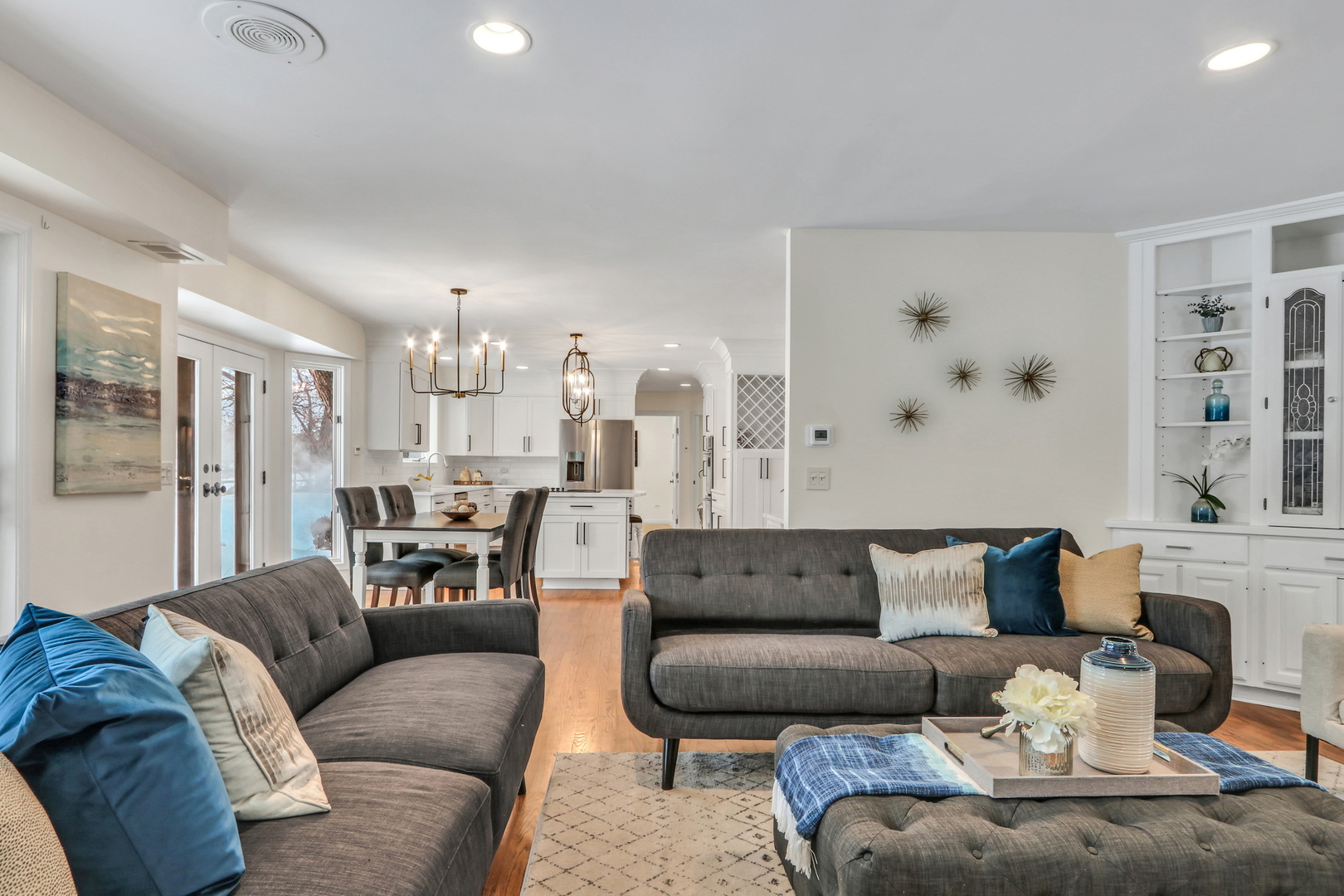 5660 River Park Drive