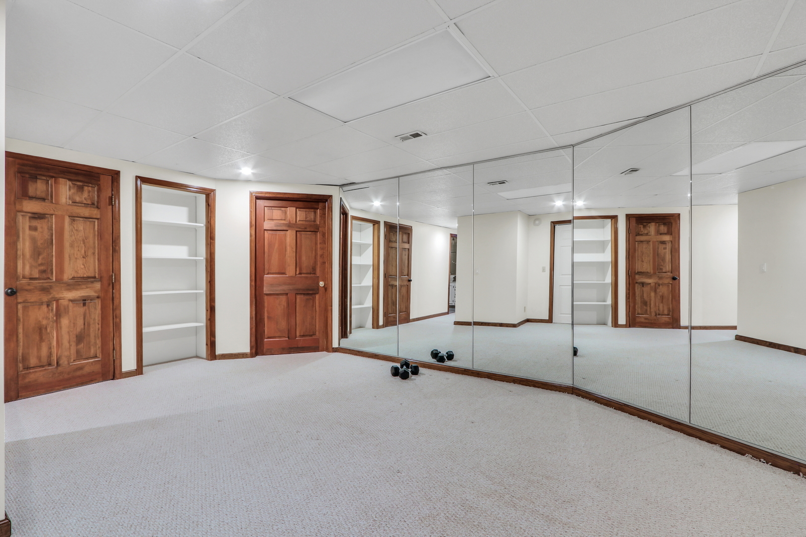 5660 River Park Drive