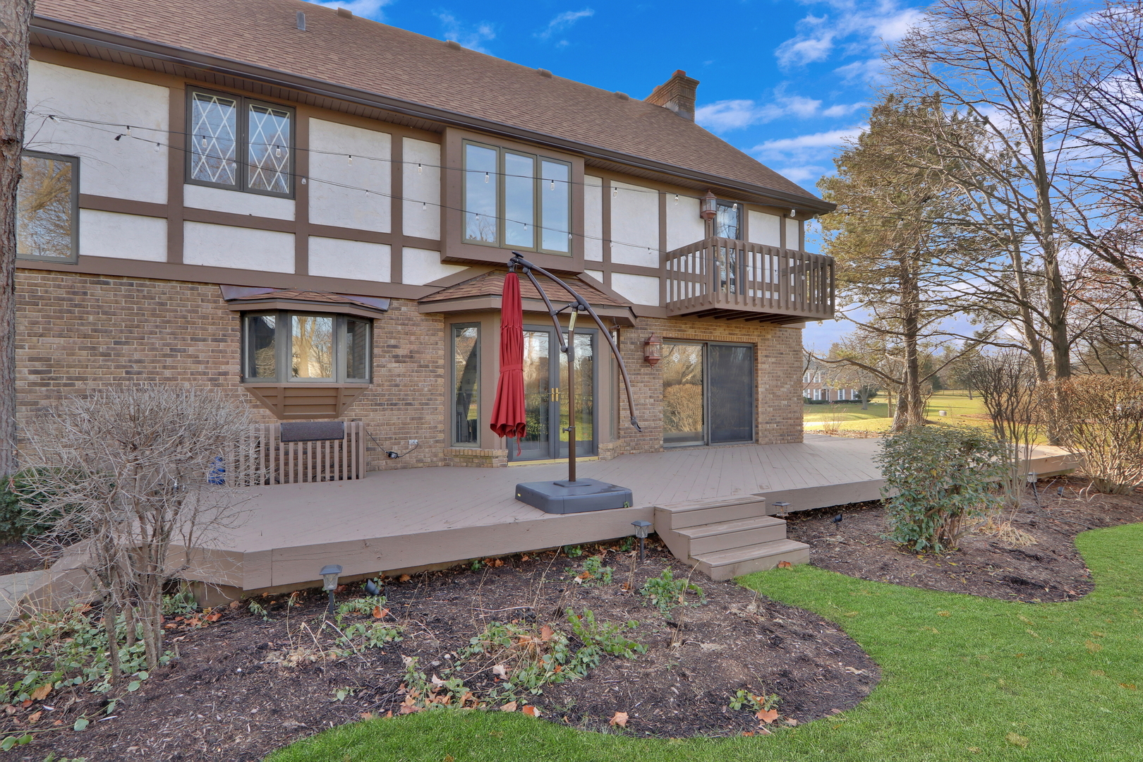 5660 River Park Drive