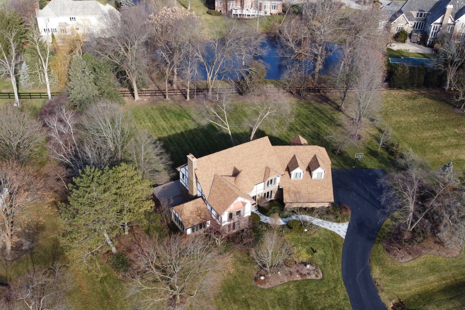 5660 River Park Drive
