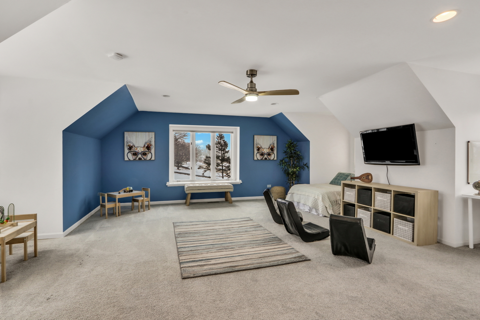 5660 River Park Drive