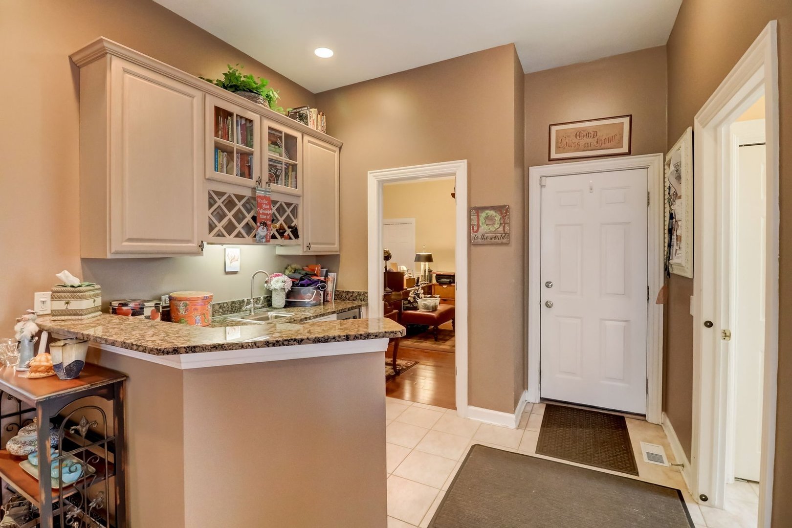 28500 N Seminole Court