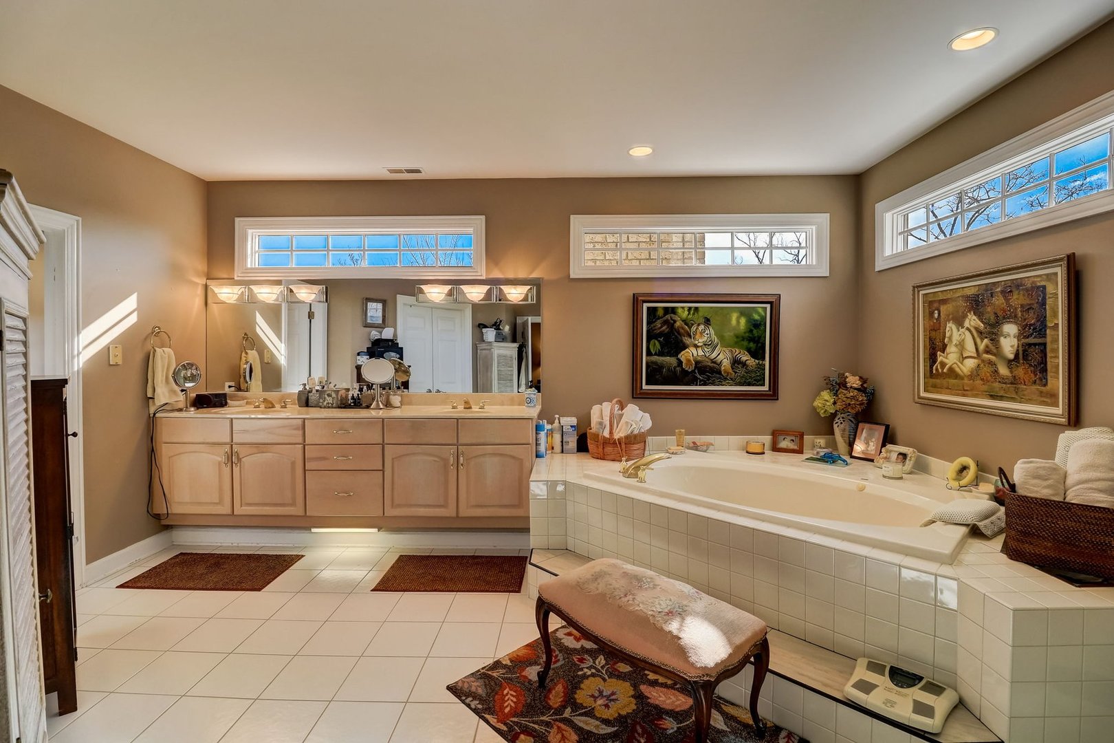 28500 N Seminole Court