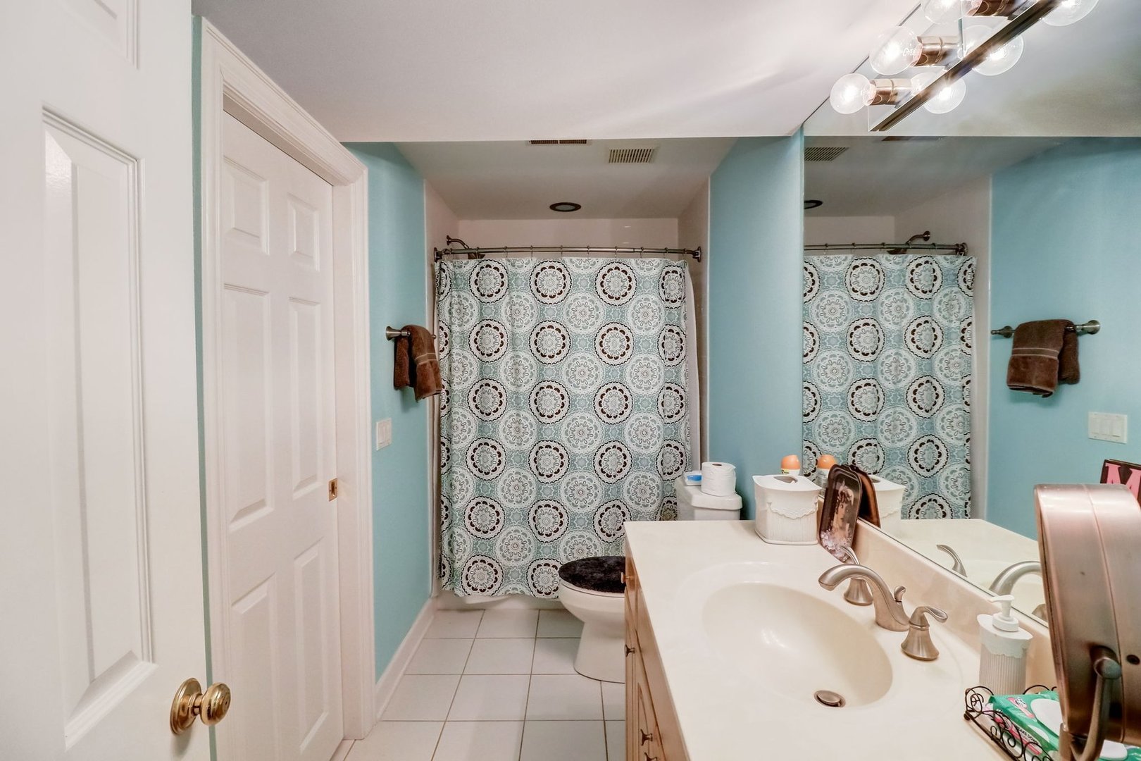 28500 N Seminole Court