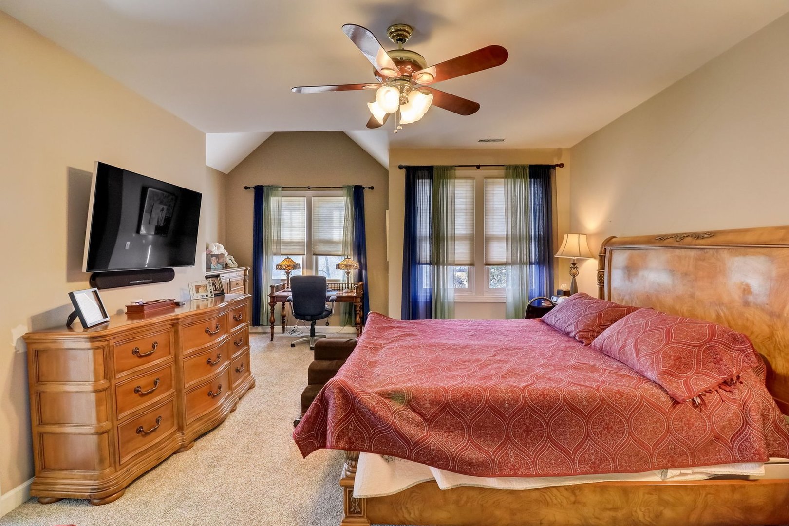 28500 N Seminole Court