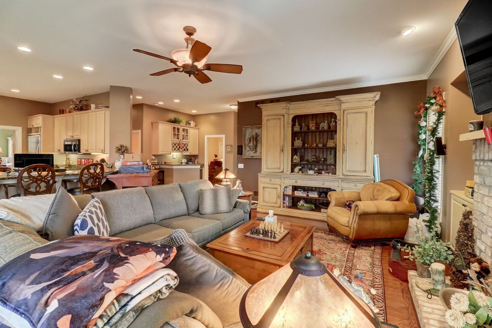 28500 N Seminole Court