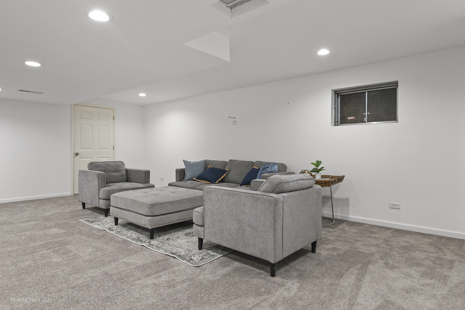 2495 Warwick Court