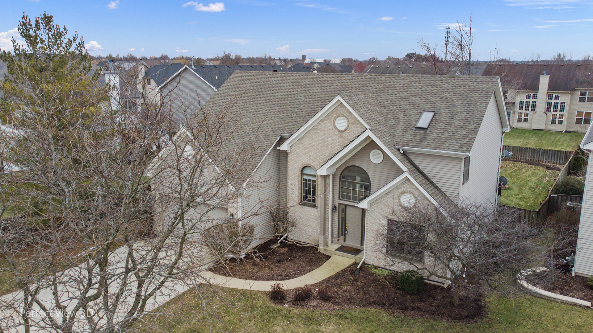 2495 Warwick Court