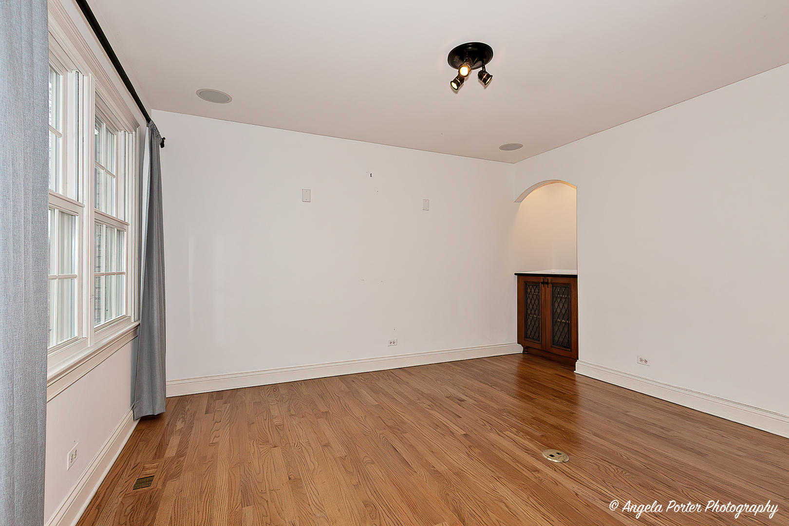 756 Stonegate Road