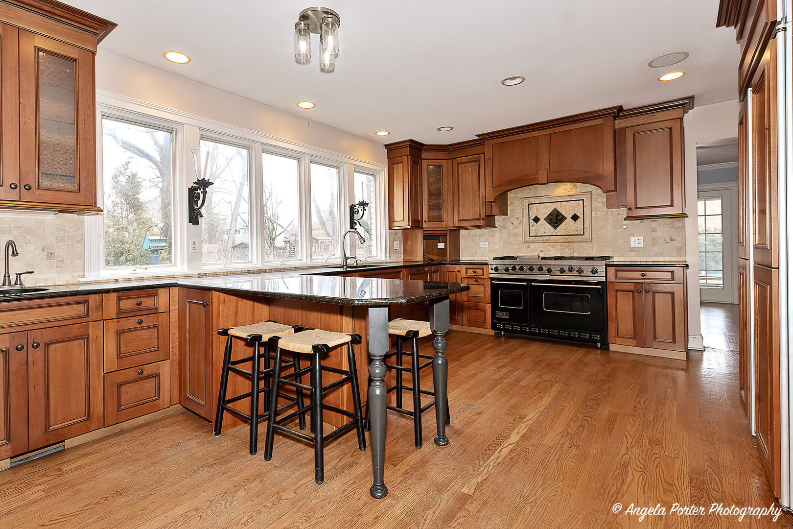 756 Stonegate Road
