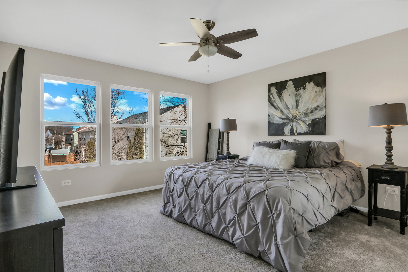 2230 W Forest Cove Drive