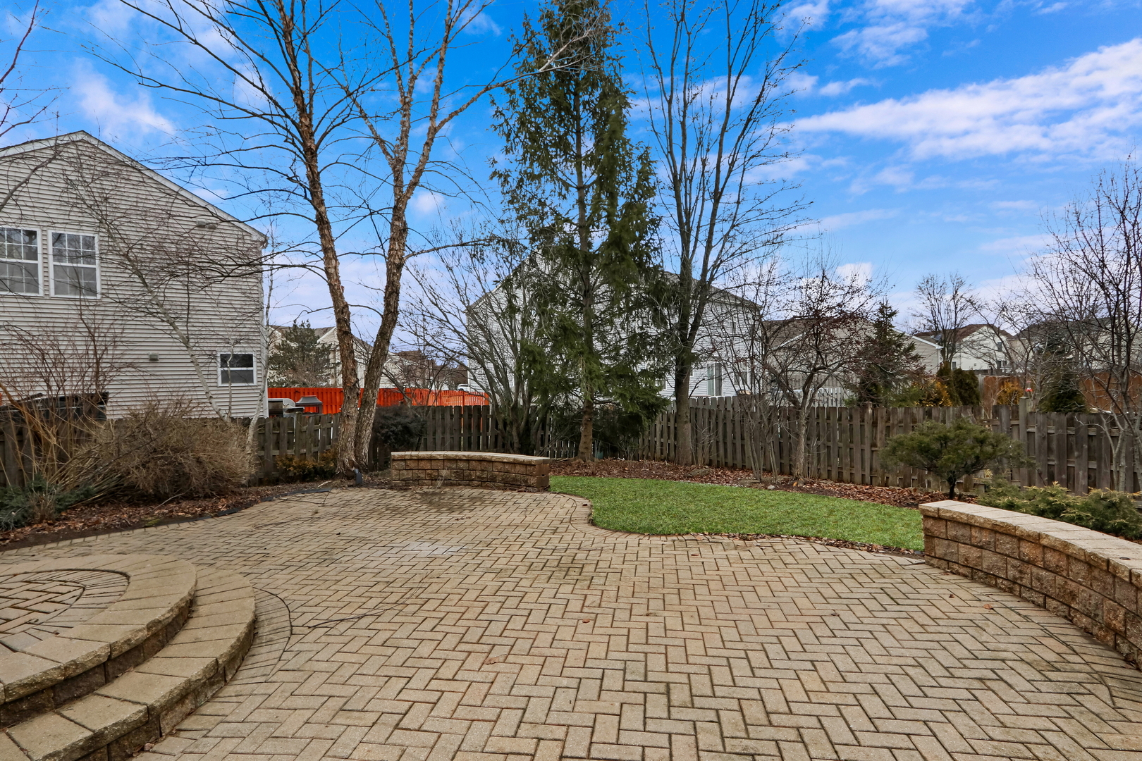 2230 W Forest Cove Drive
