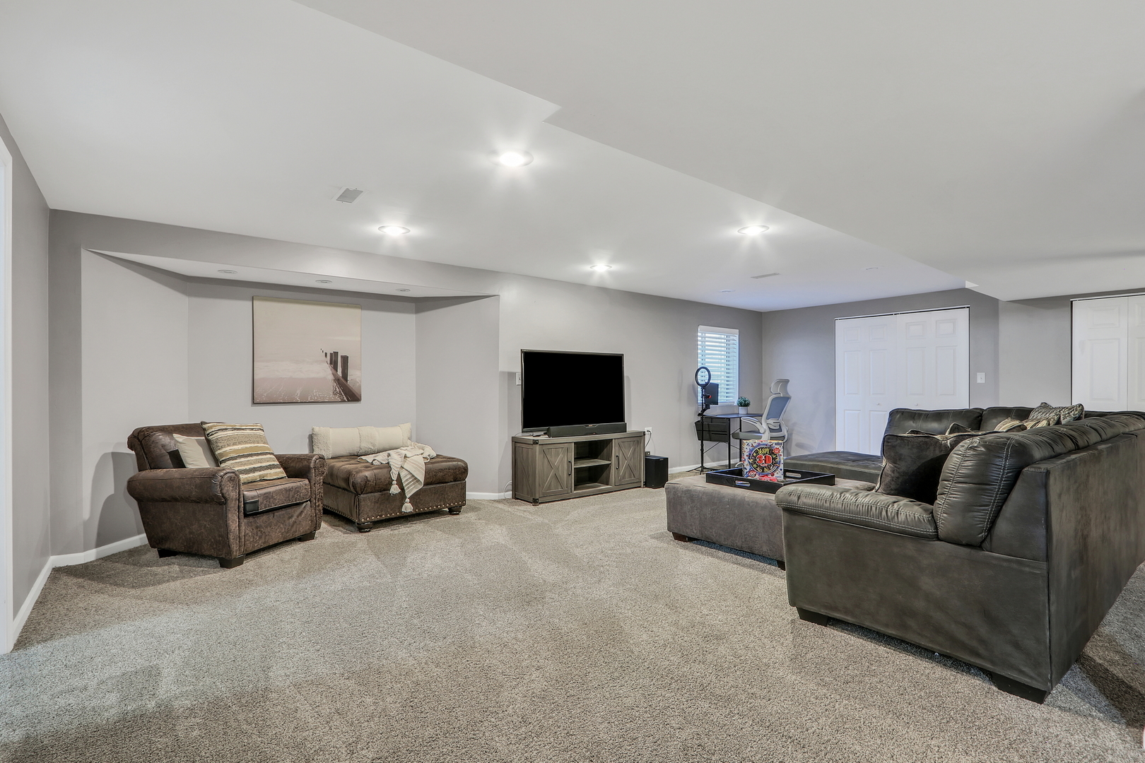 2230 W Forest Cove Drive