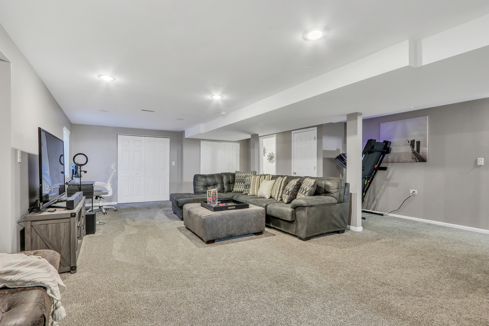 2230 W Forest Cove Drive