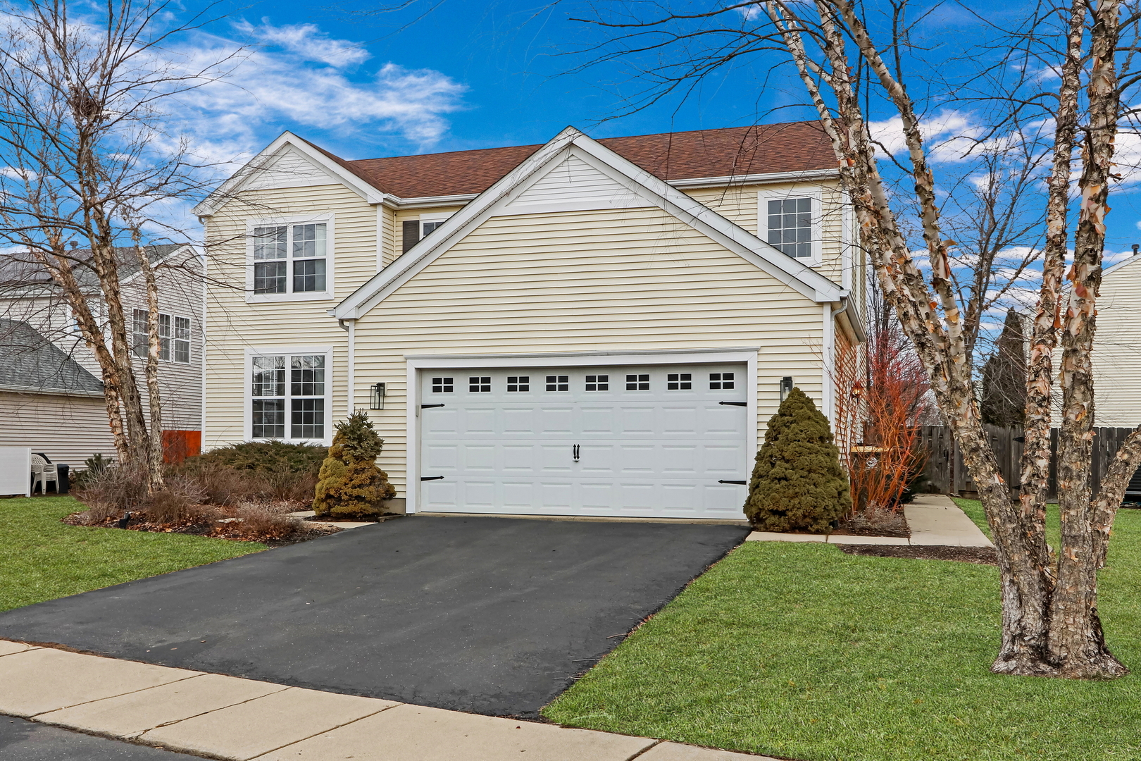 2230 W Forest Cove Drive
