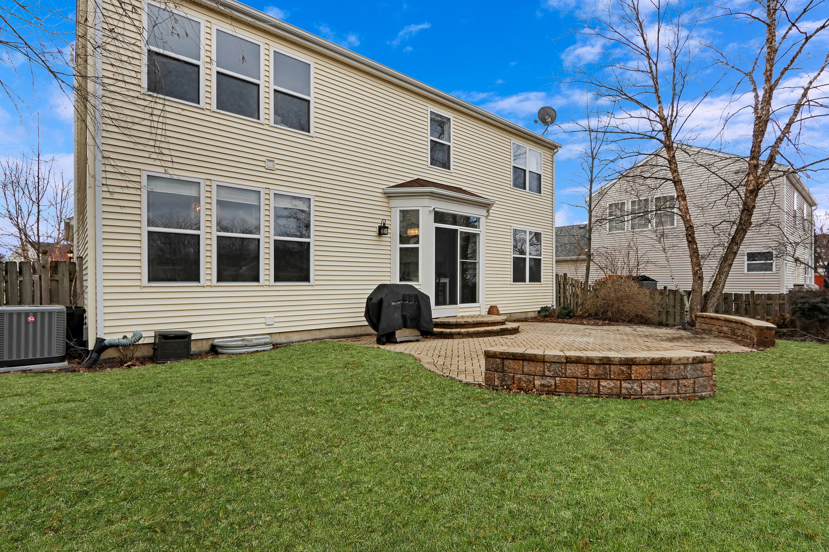 2230 W Forest Cove Drive