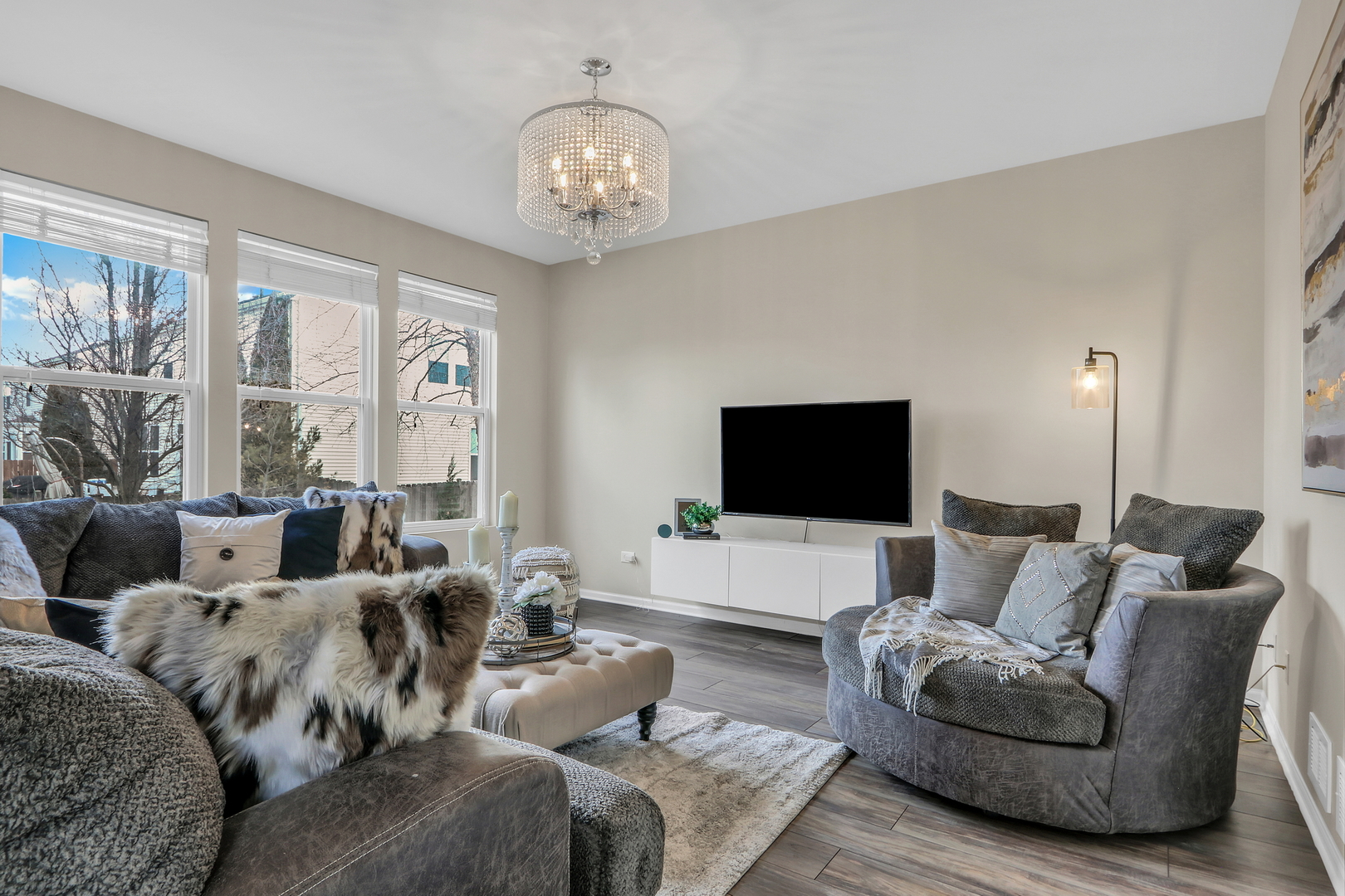 2230 W Forest Cove Drive