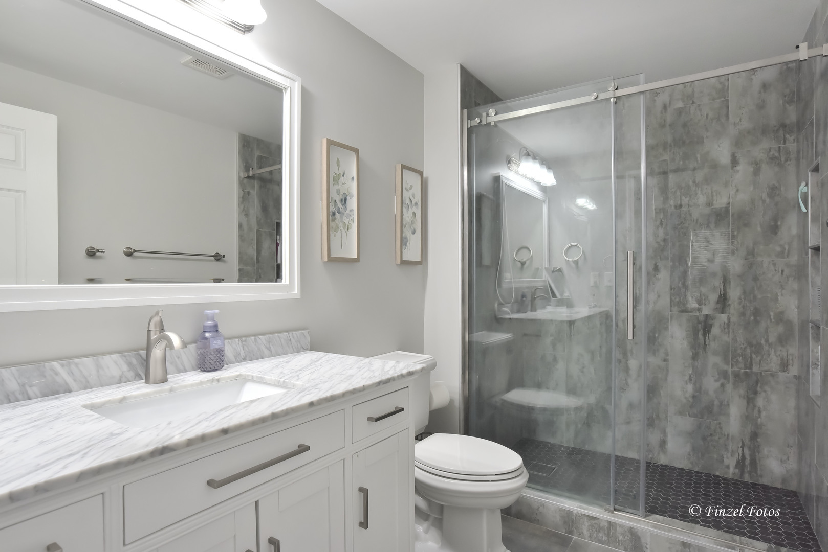 521 N Red Deer Road Unit: 521