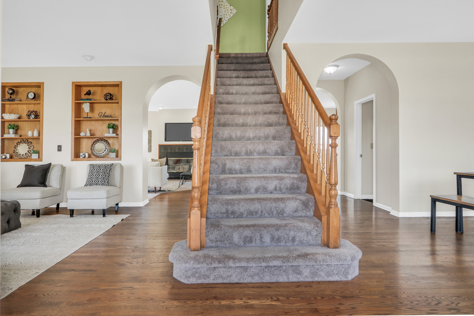 904 Ravinia Drive
