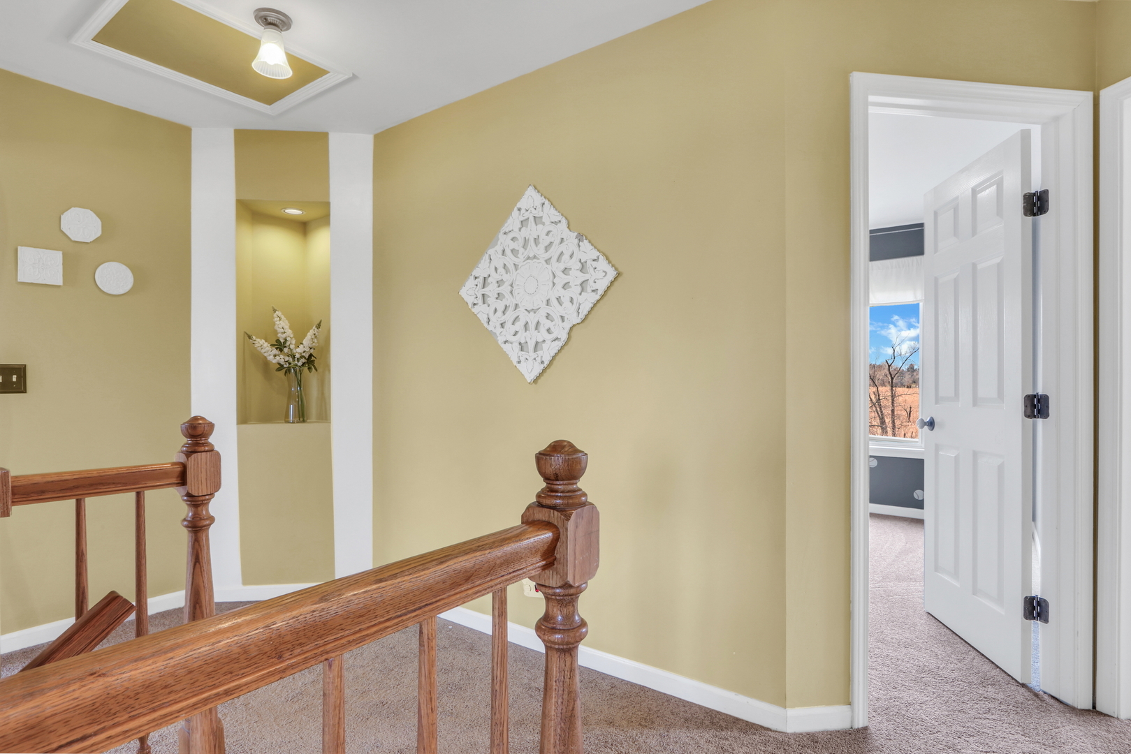 904 Ravinia Drive