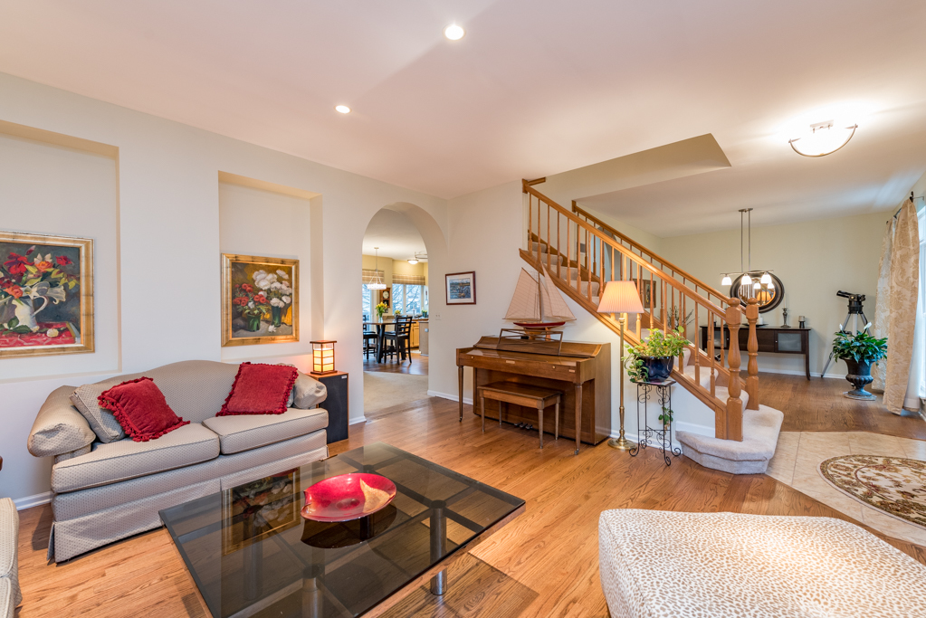 1061 Ravinia Drive