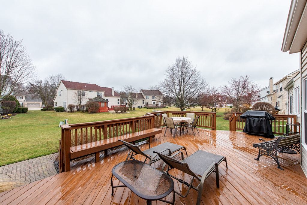 1061 Ravinia Drive