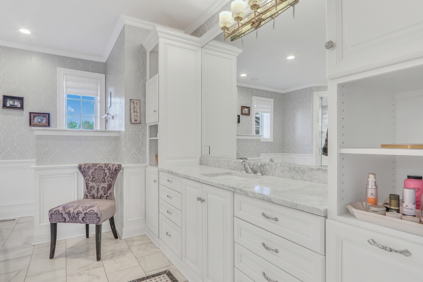 13357 W Greenview Drive