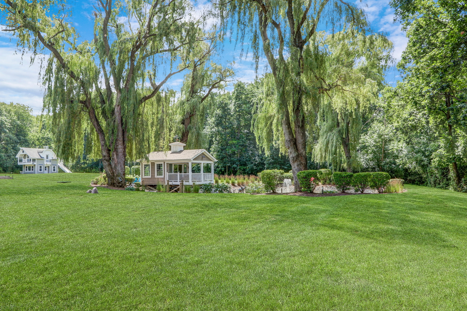 13357 W Greenview Drive