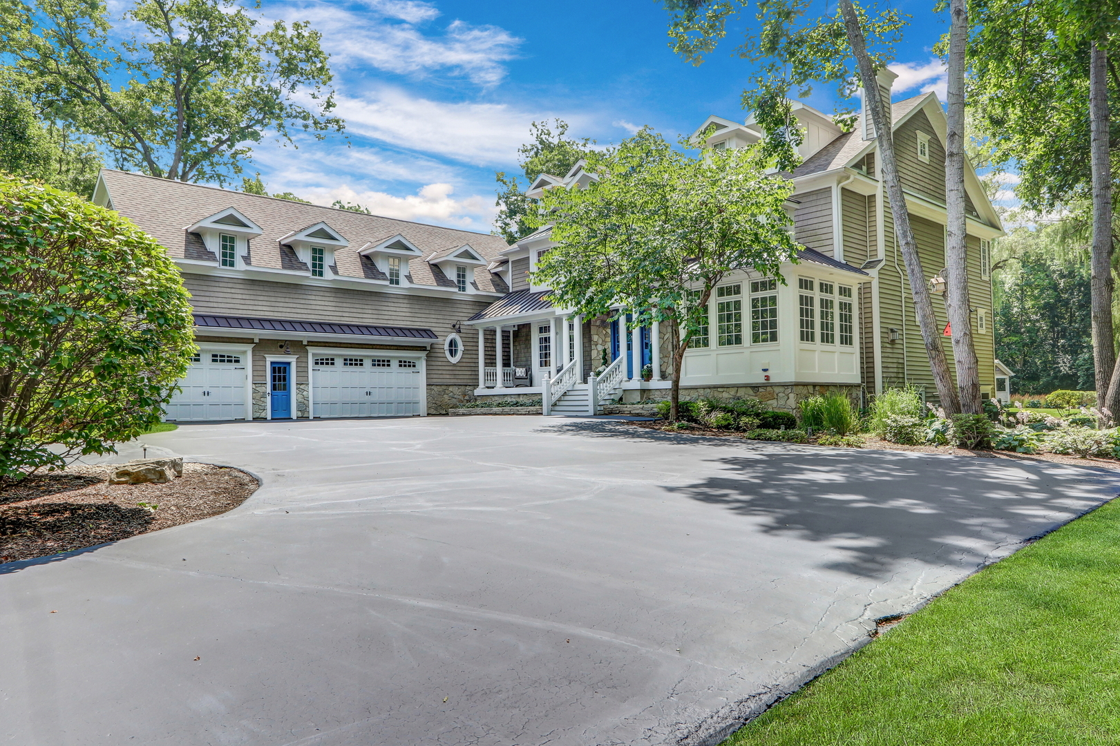 13357 W Greenview Drive