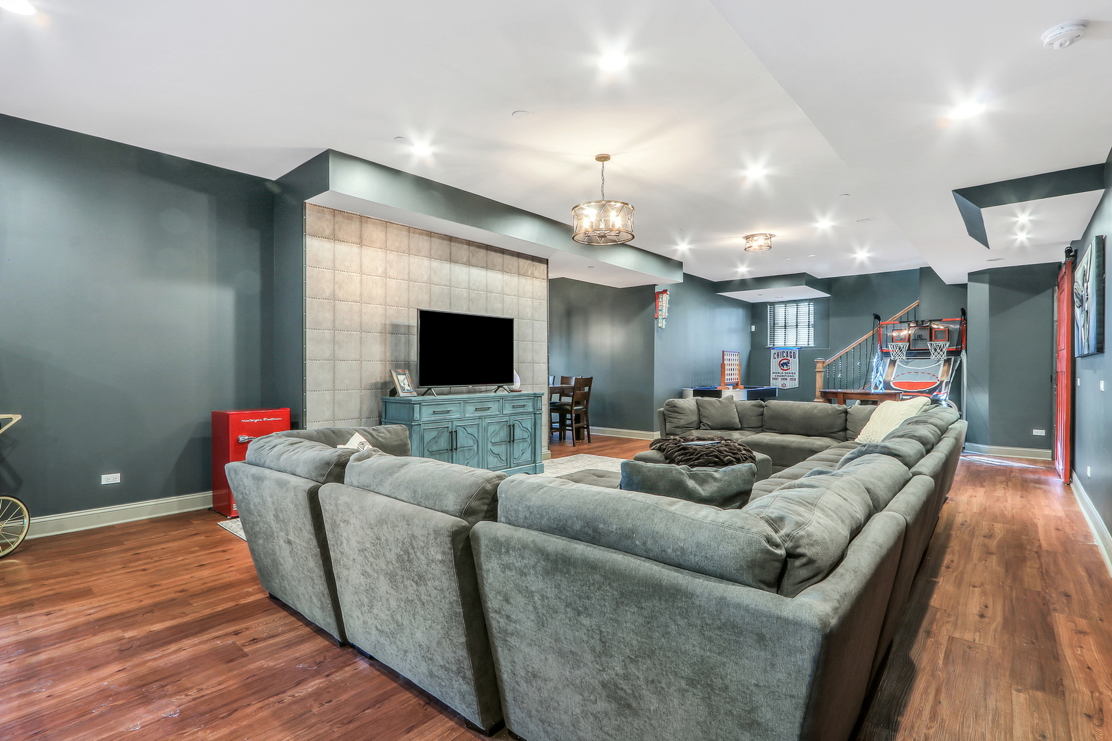 13357 W Greenview Drive