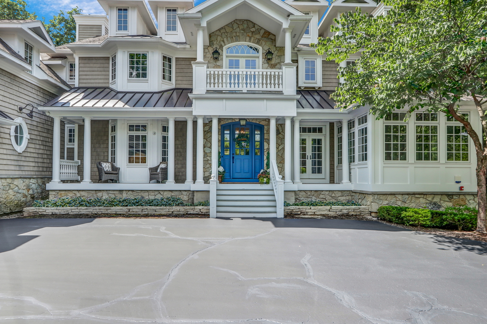 13357 W Greenview Drive