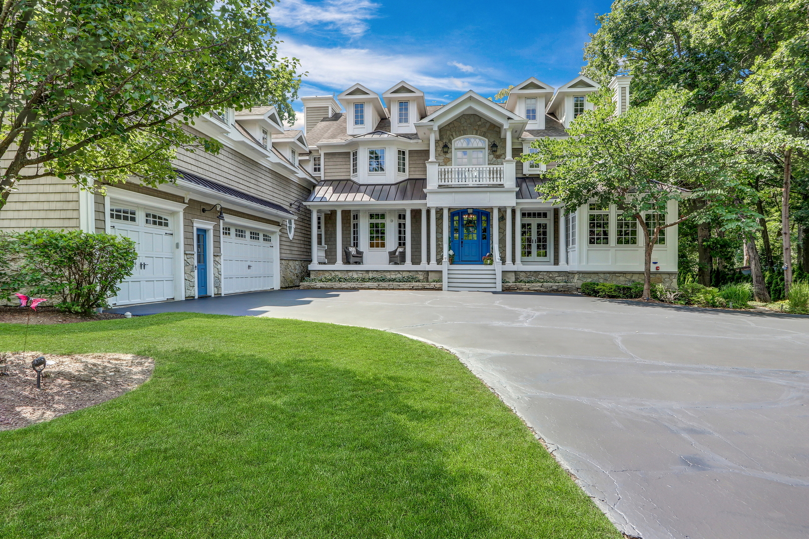 13357 W Greenview Drive