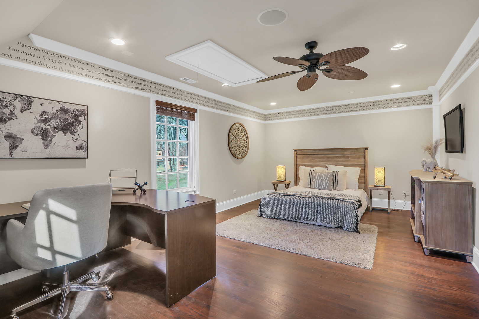 13357 W Greenview Drive