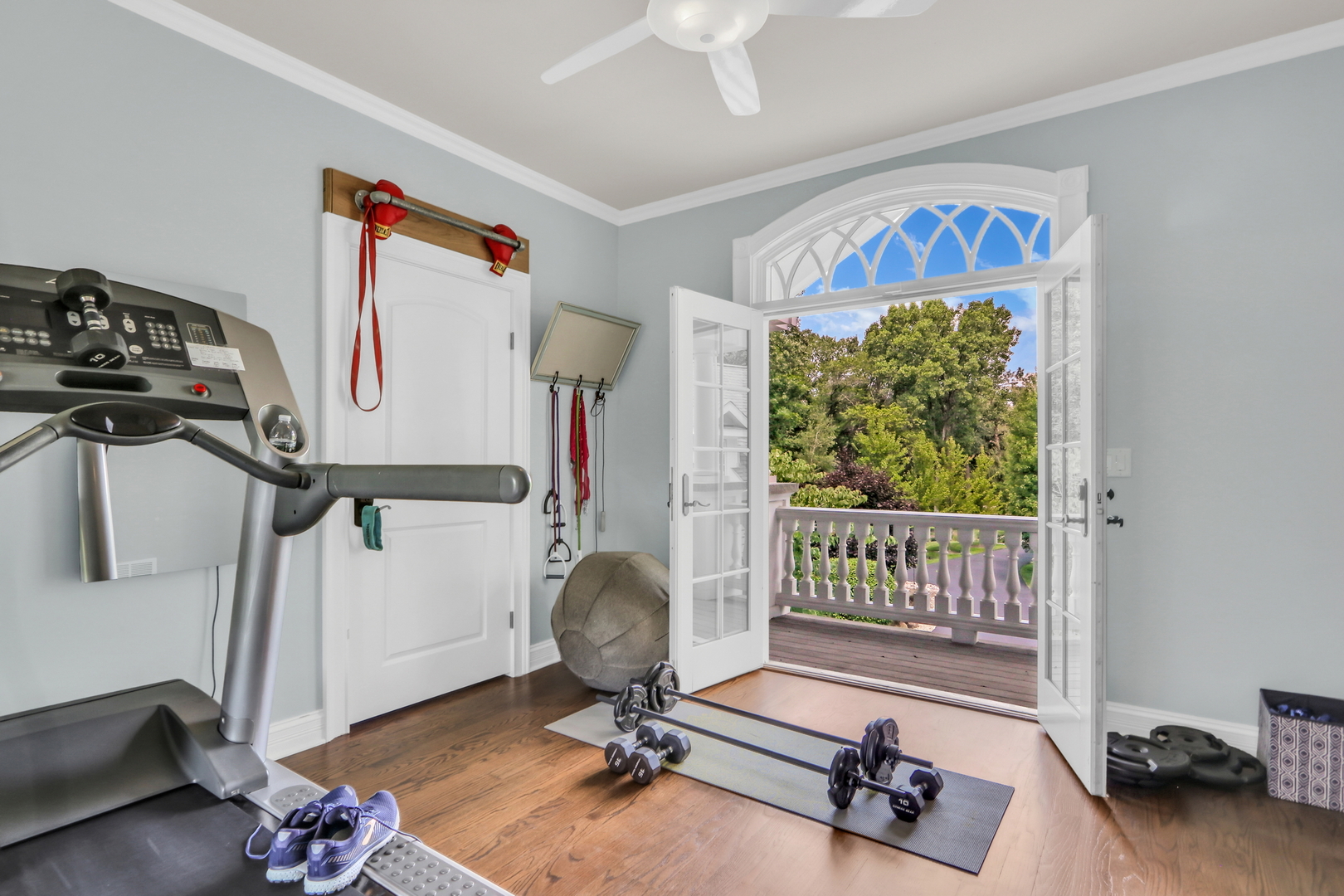 13357 W Greenview Drive