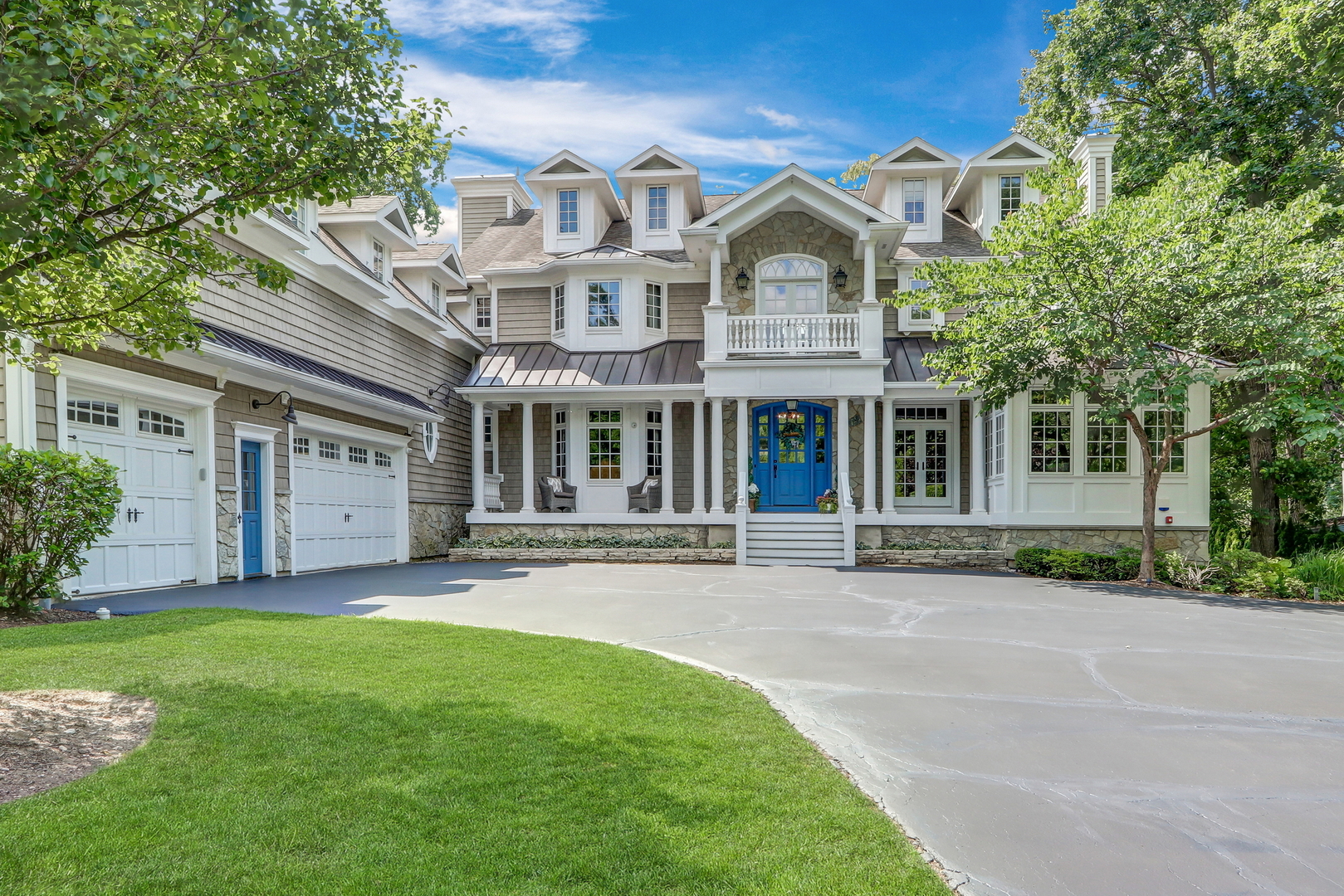 13357 W Greenview Drive