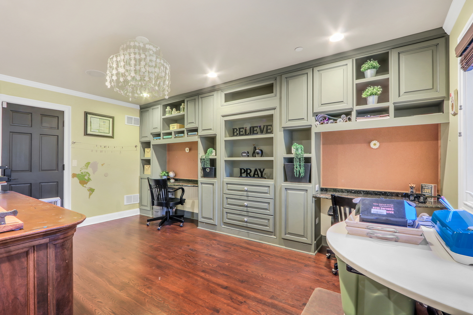 13357 W Greenview Drive
