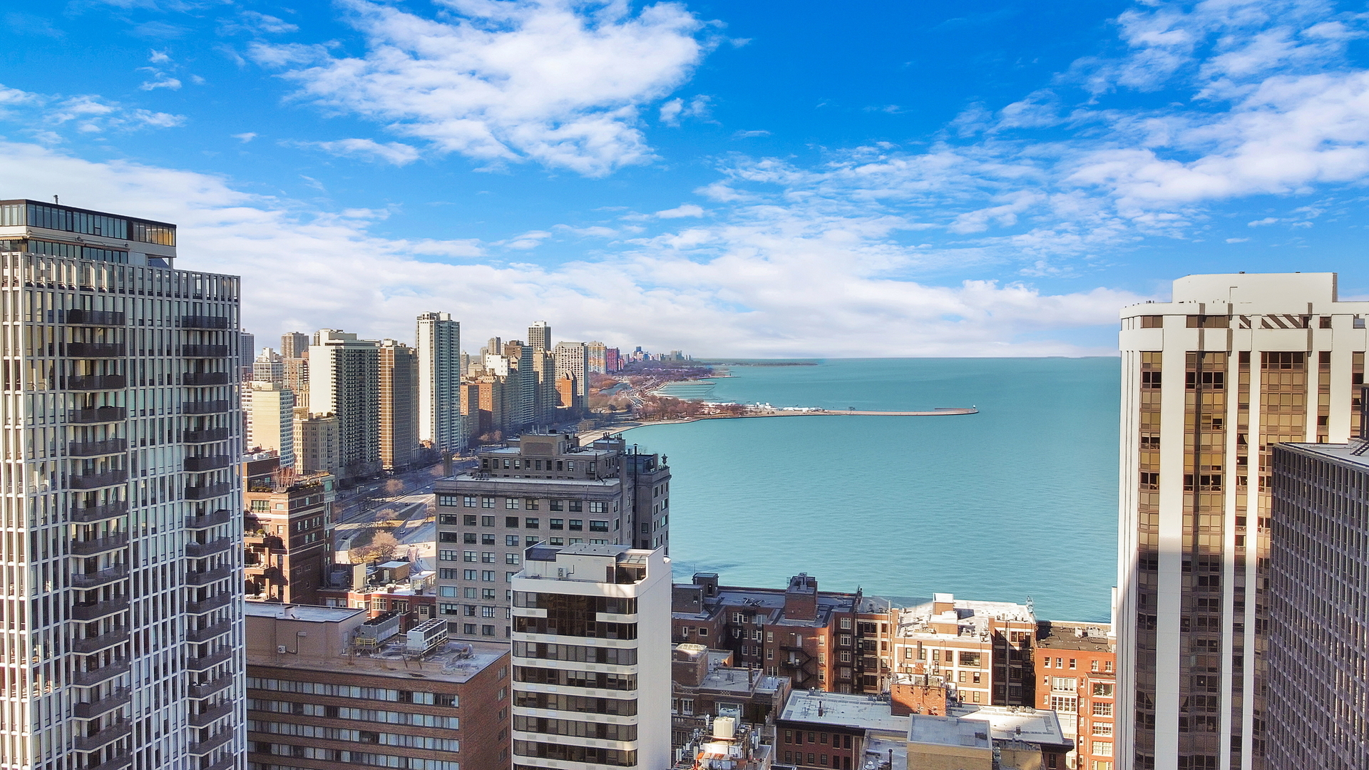 850 N DeWitt Place Unit: 9D