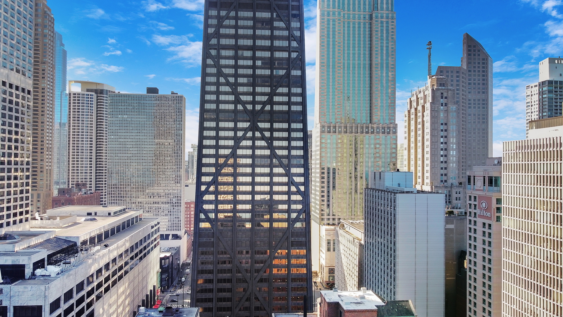 850 N DeWitt Place Unit: 9D
