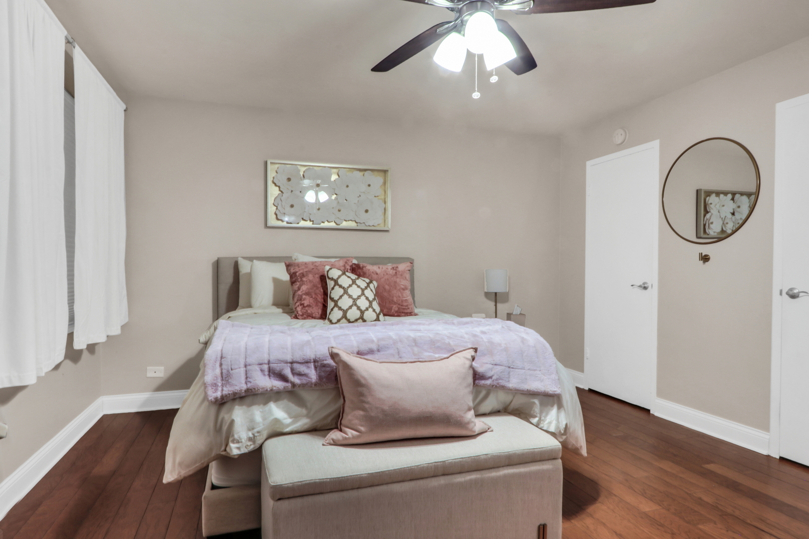 850 N DeWitt Place Unit: 9D