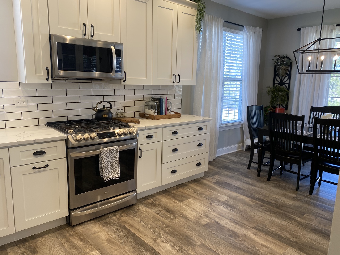 406 W Shadow Creek Drive Unit: 406