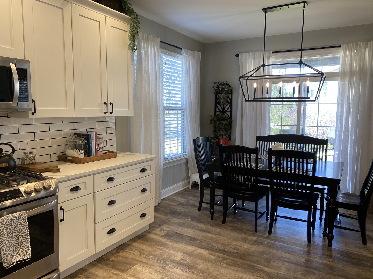 406 W Shadow Creek Drive Unit: 406
