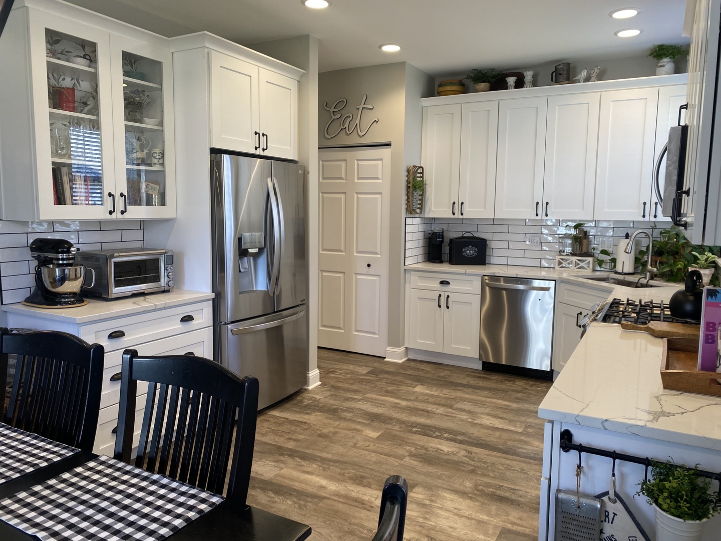406 W Shadow Creek Drive Unit: 406