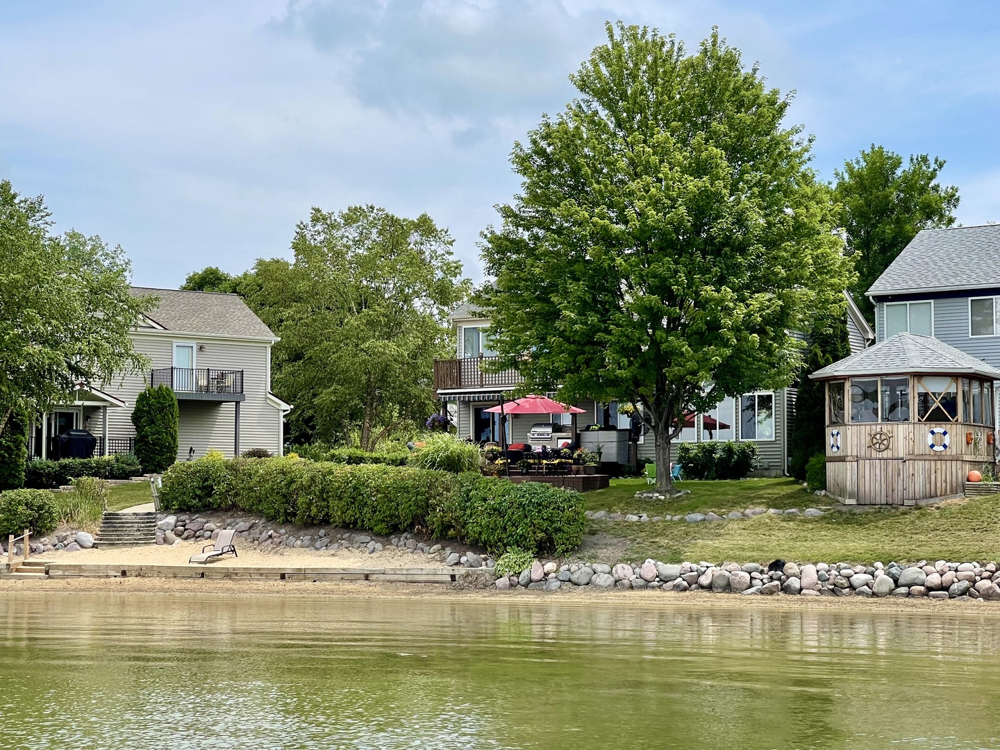 746 Waterview Drive