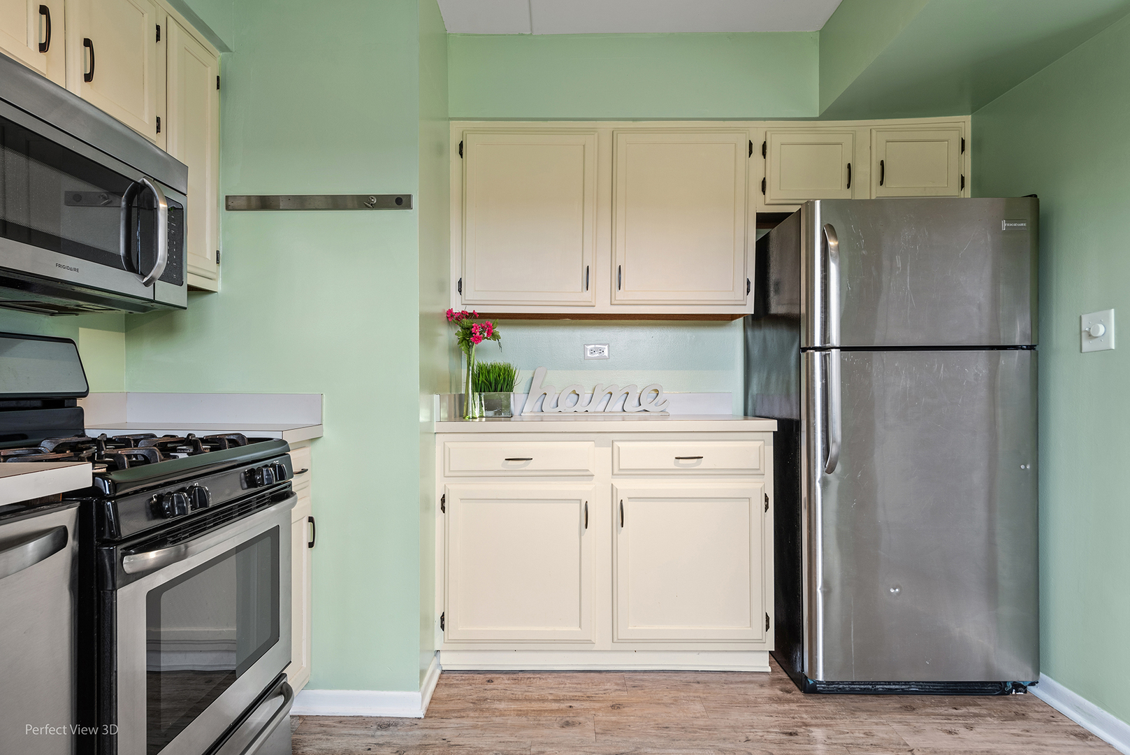 7171 175th Street Unit: 1A