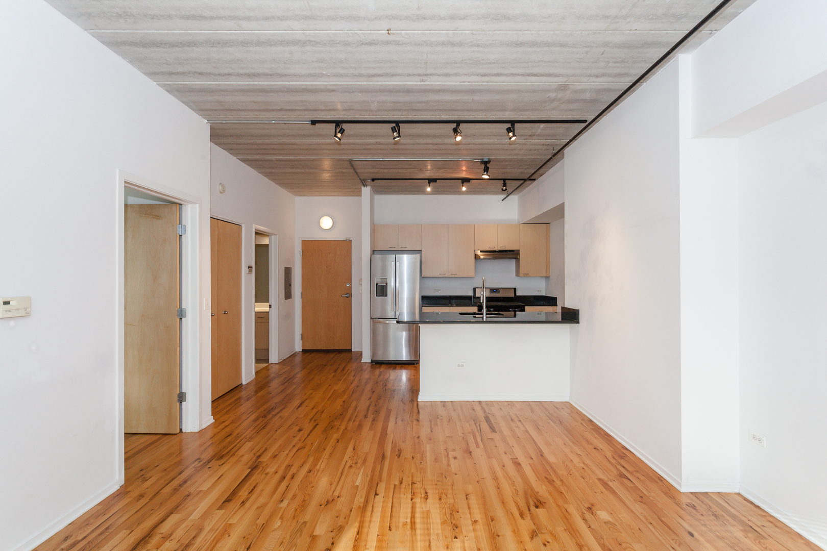 1440 S Michigan Avenue Unit: 220