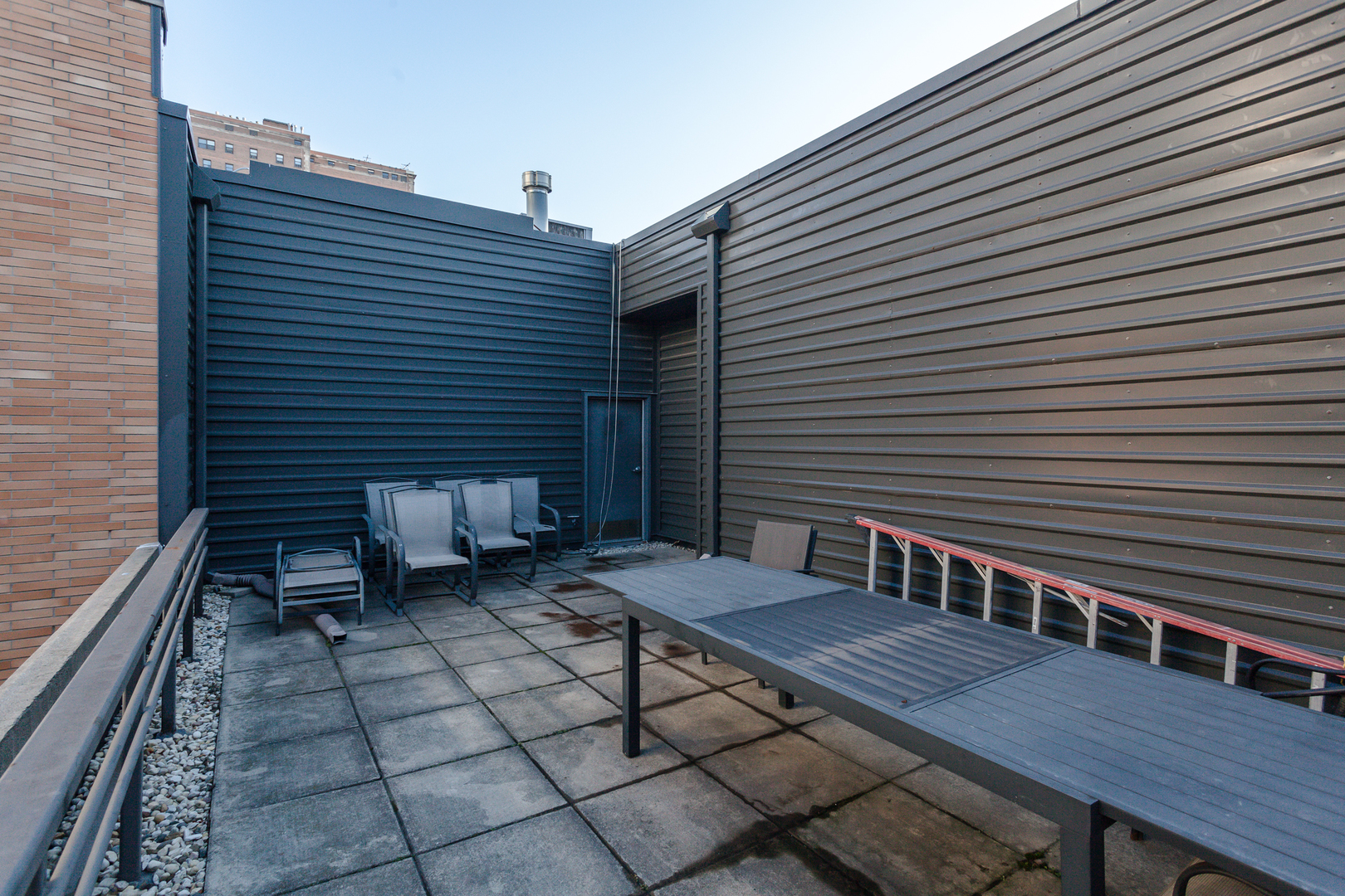 1440 S Michigan Avenue Unit: 220