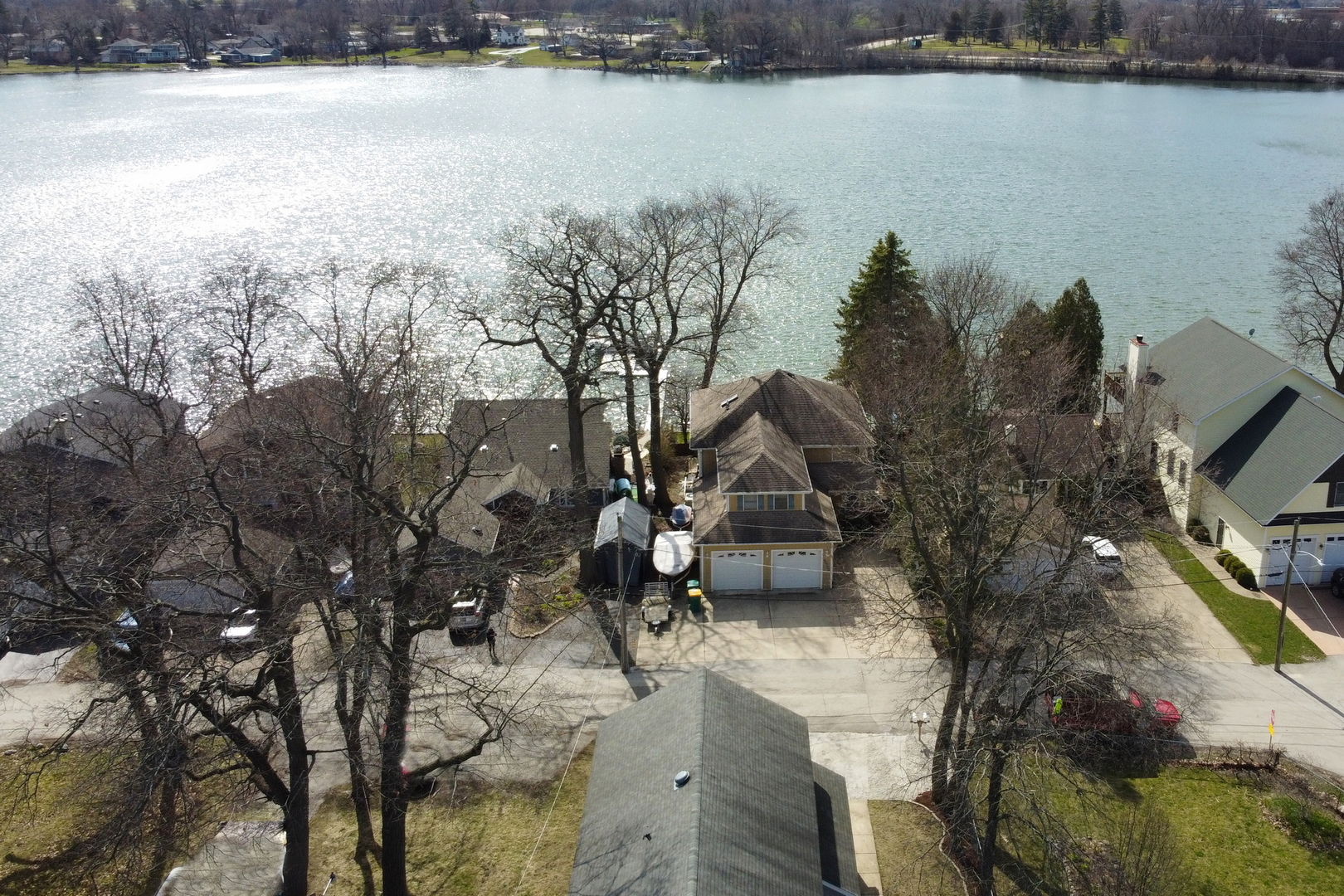 33775 N Lake Shore Drive