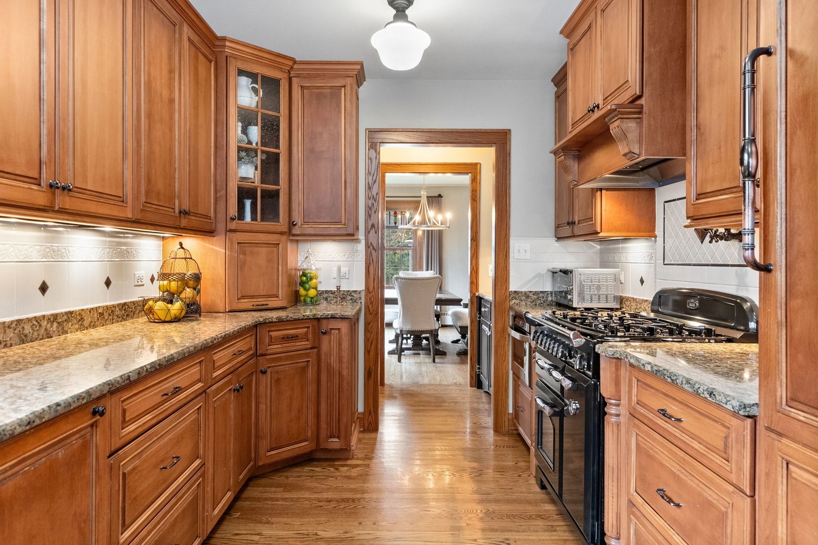215 2nd Avenue