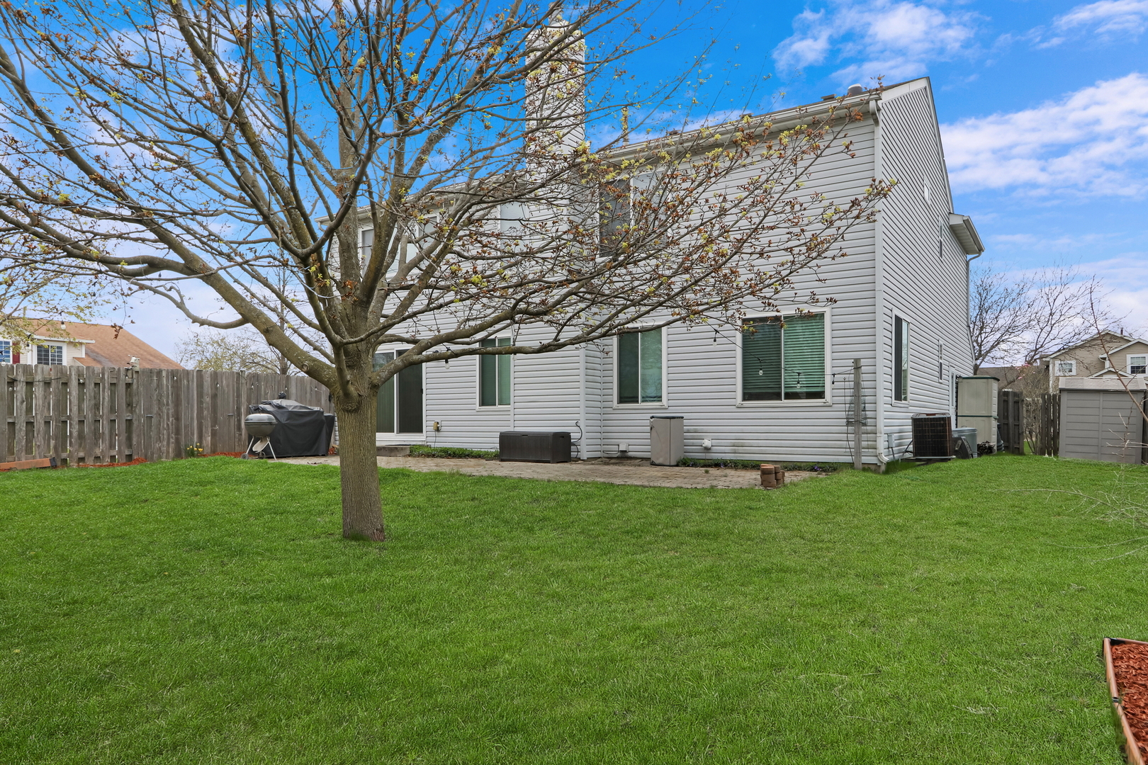 970 Noelle Bend